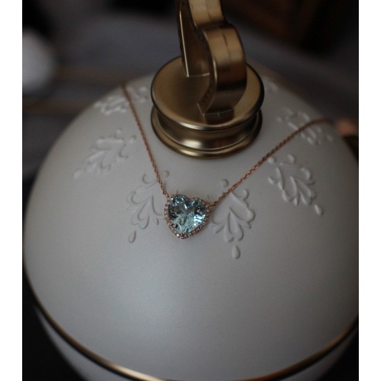   Aquamarine Gemstone Necklace with 18k rose gold